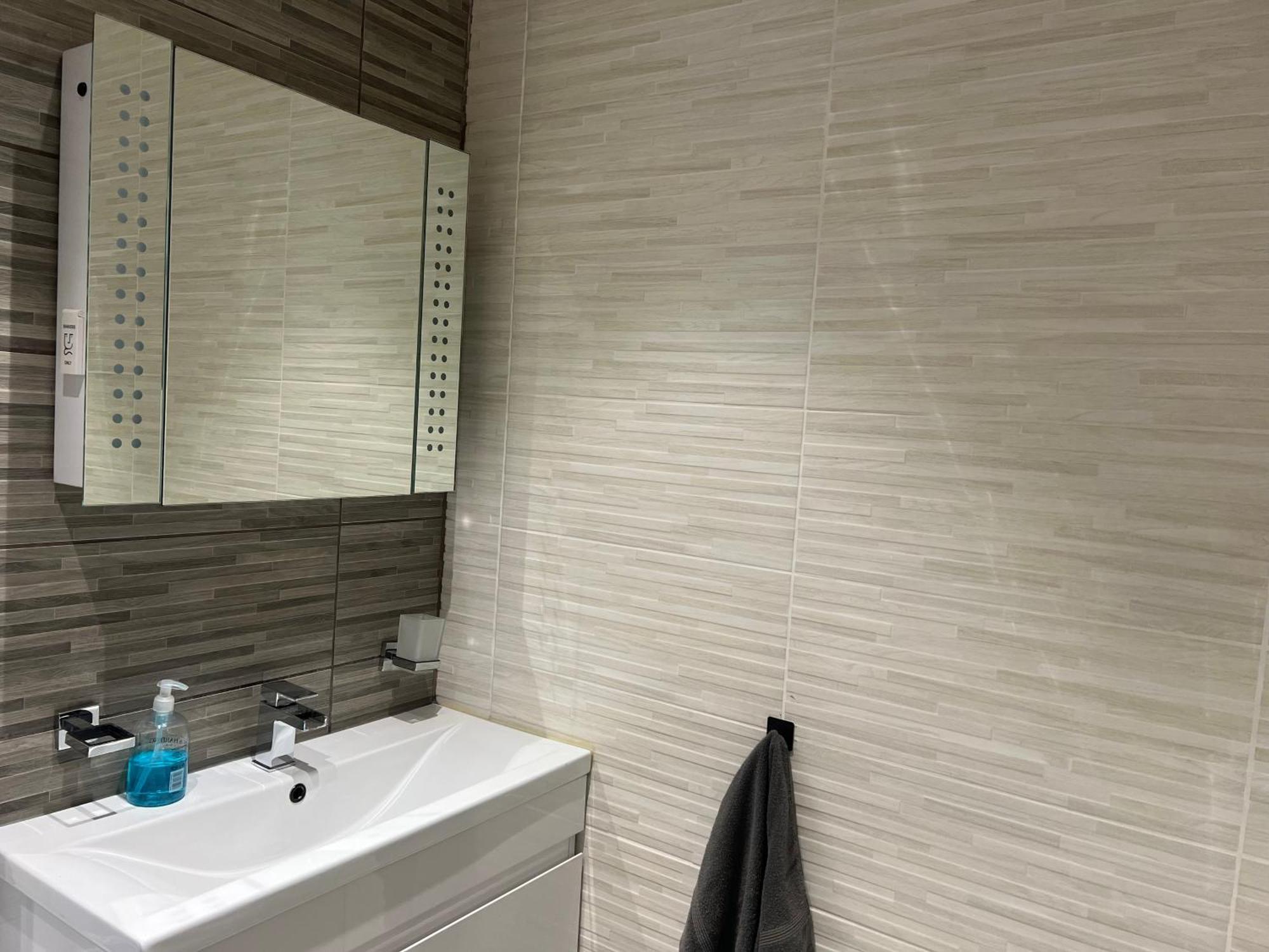The Broadway Beach House With Hot Tub Herne Bay Extérieur photo